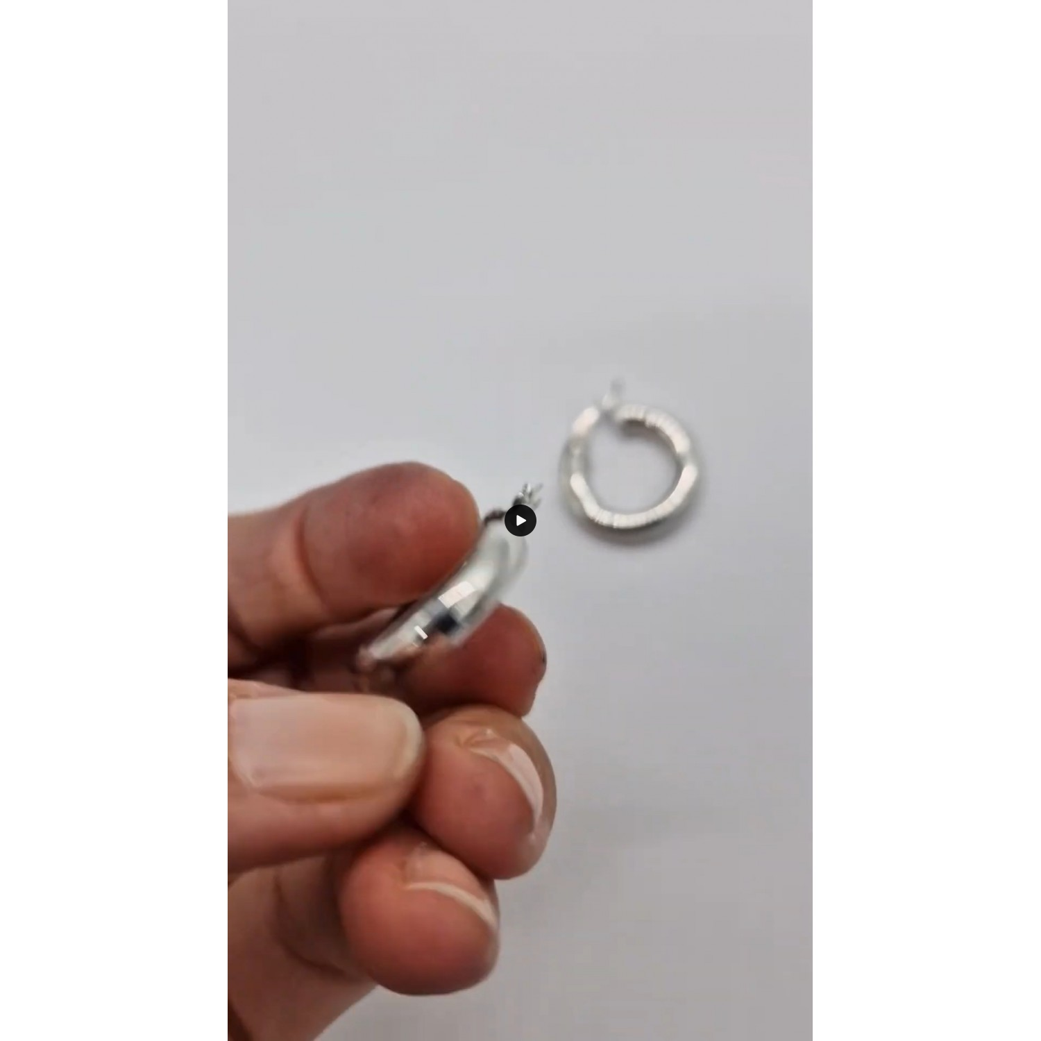 925 Silver Earrings* Hoops SEC508 925 Silver Earrings* Hoops SEC508