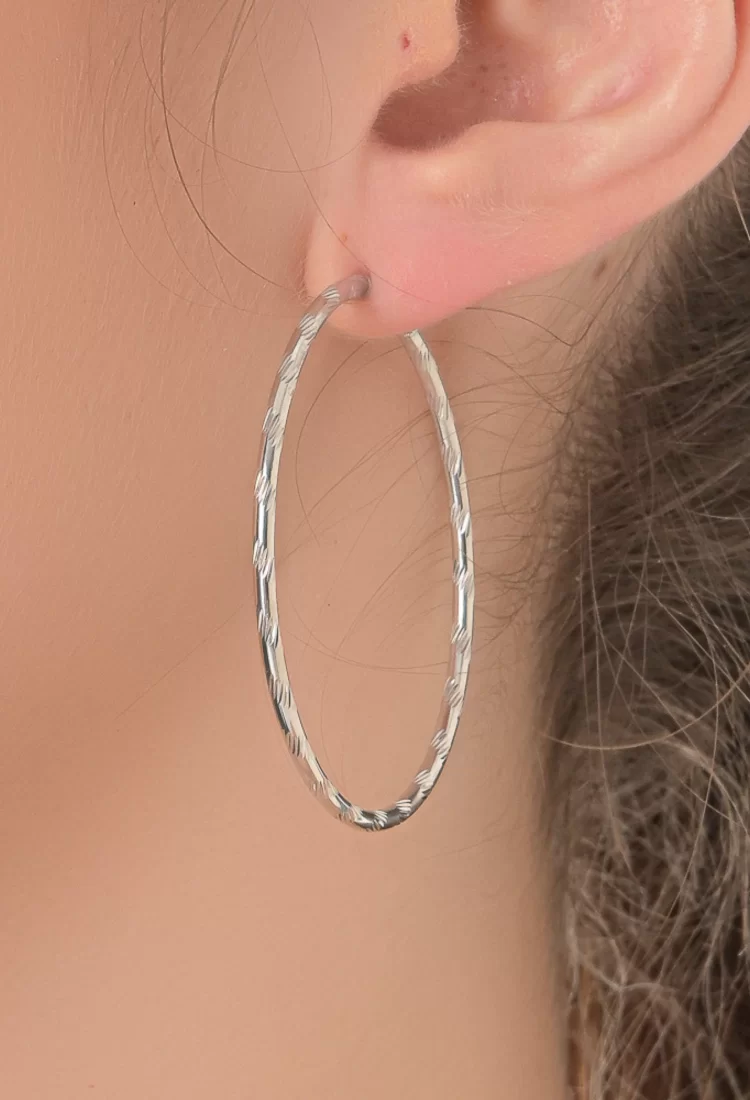 Silver Hoop Earrings SEC464 Silver Hoop Earrings SEC464