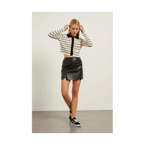 Mini leather skirt 523558