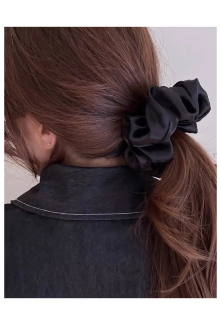 Λαστιχάκι Μαλλιών Scrunchie Σατέν HBE646-1