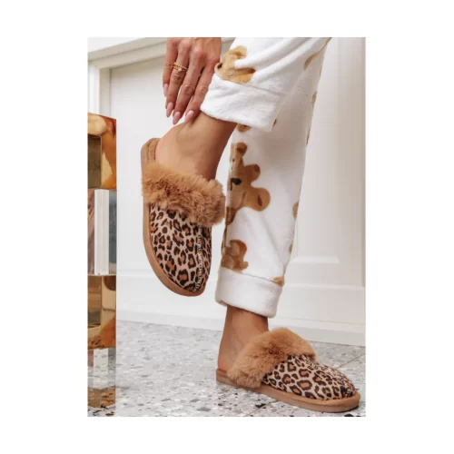 Fur slippers 525068