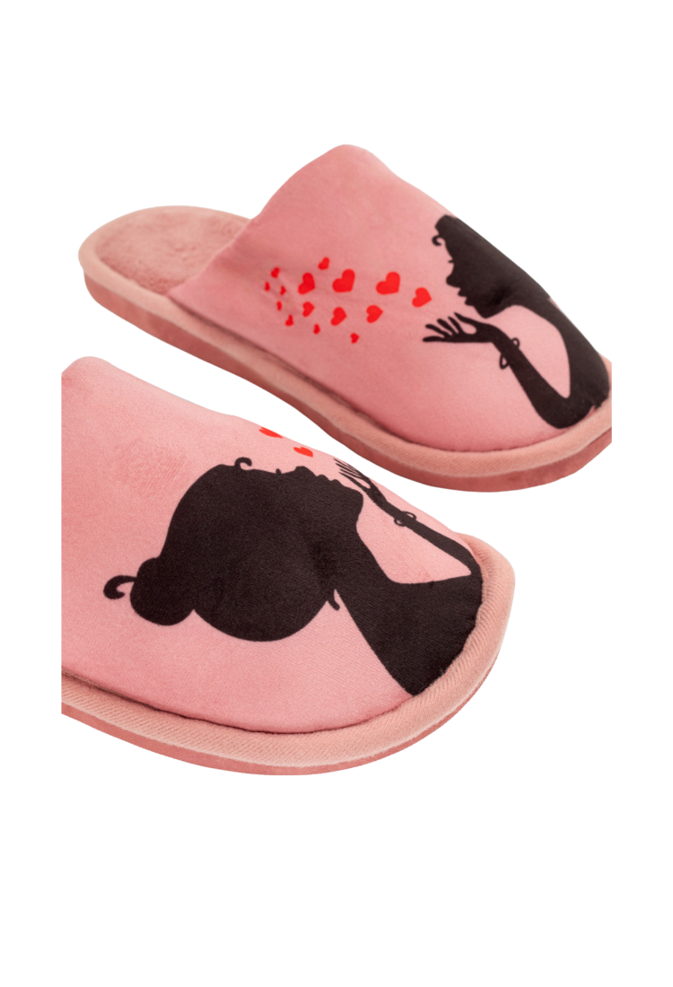 Slippers With Design 525067