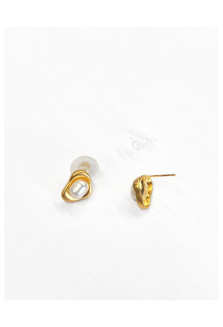 Brass Stud Earrings WER324