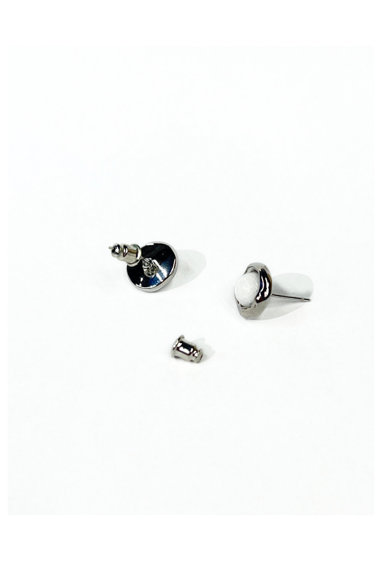 Stud Earrings With White Stone WER325