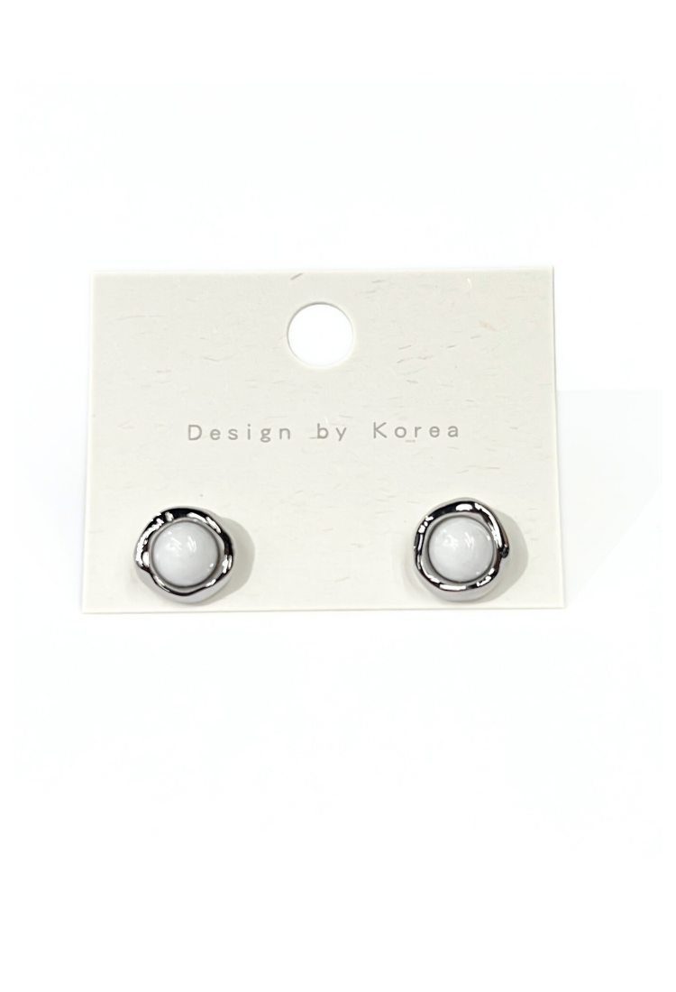 Stud Earrings With White Stone WER325