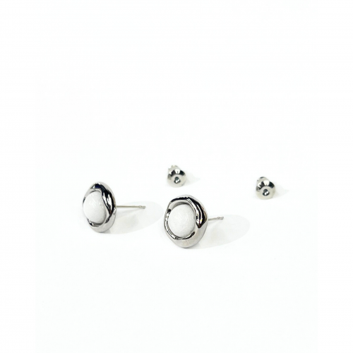 Stud Earrings With White Stone WER325