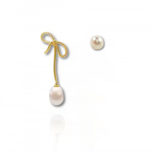 Asymmetrical Stud Earrings With Pearl WER334