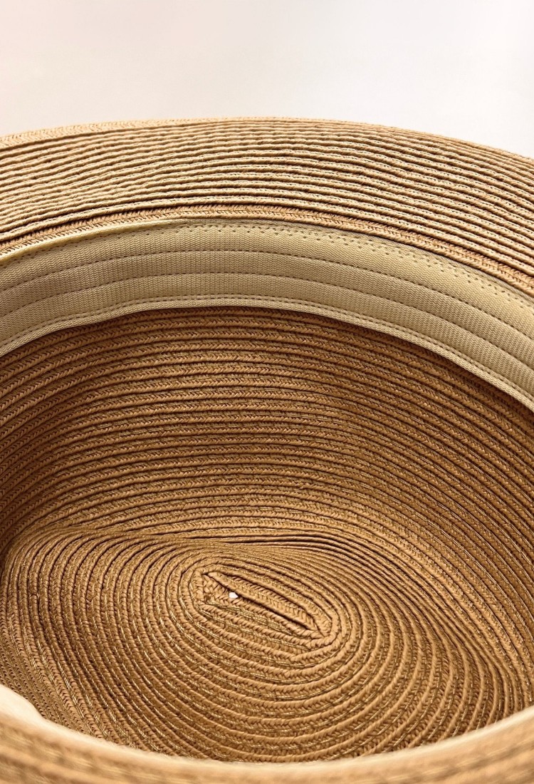 Straw Hat With Striped Ribbon 525254