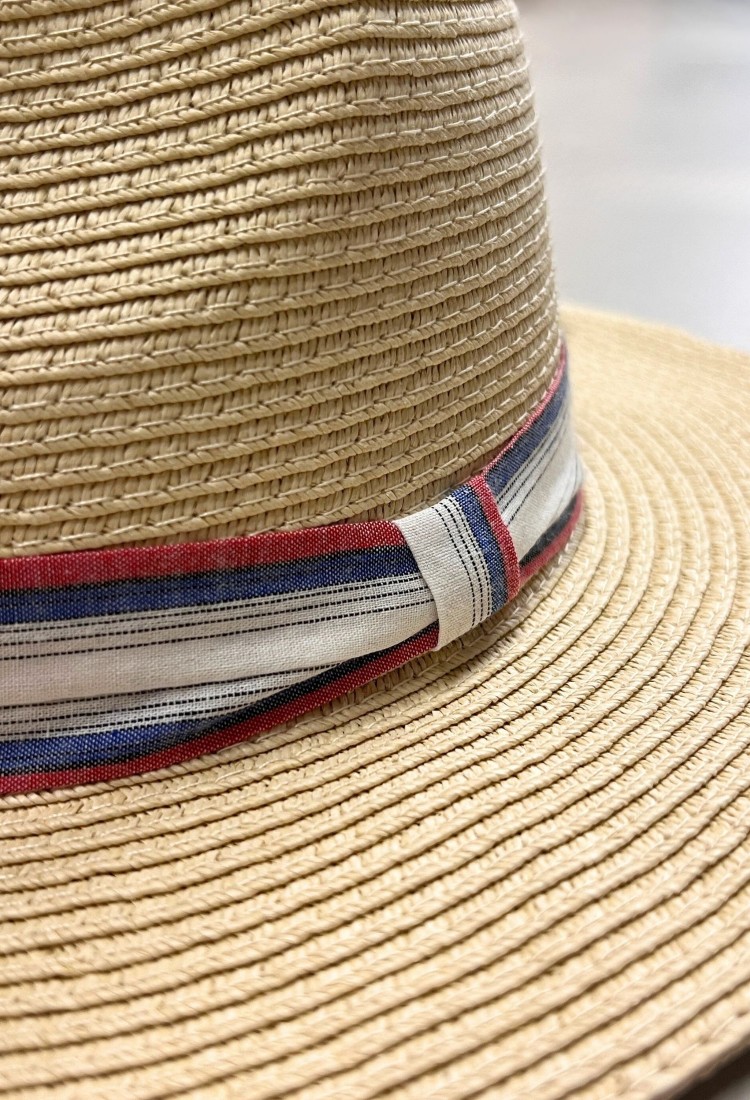 Straw Hat With Striped Ribbon 525254