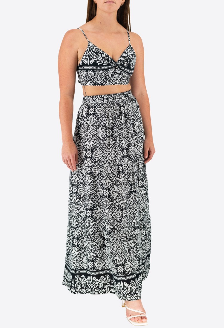 Women's Top/Skirt Set 524039-1