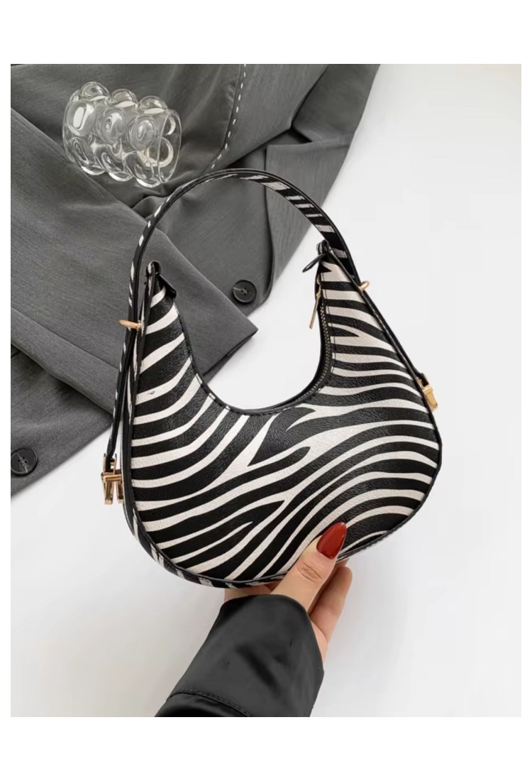 Women's Animal Print Shoulder Bag 525610