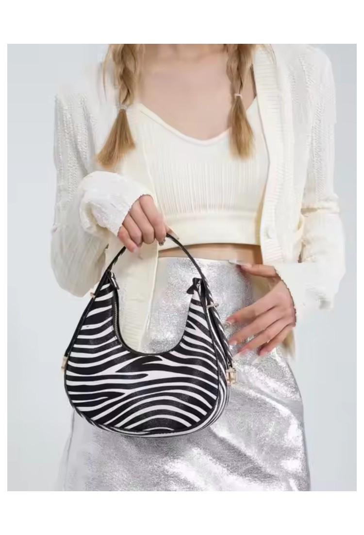 Women's Animal Print Shoulder Bag 525610