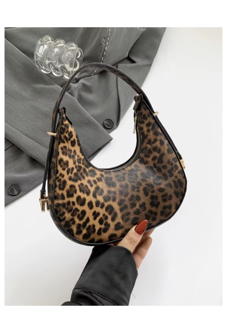 Women's Animal Print Shoulder Bag 525610