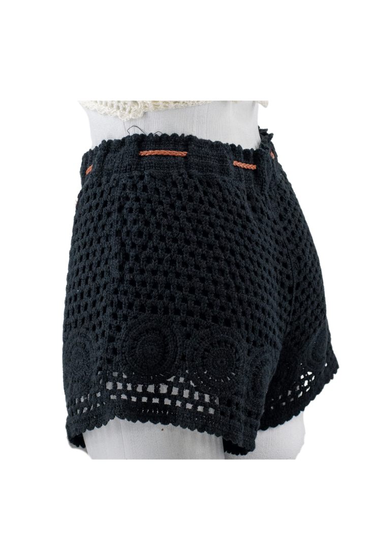 Women's Knitted Shorts With Belt 524073