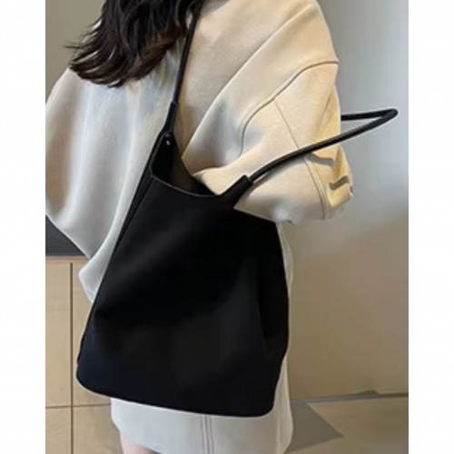 Women's Suede Shoulder Bag 525626
