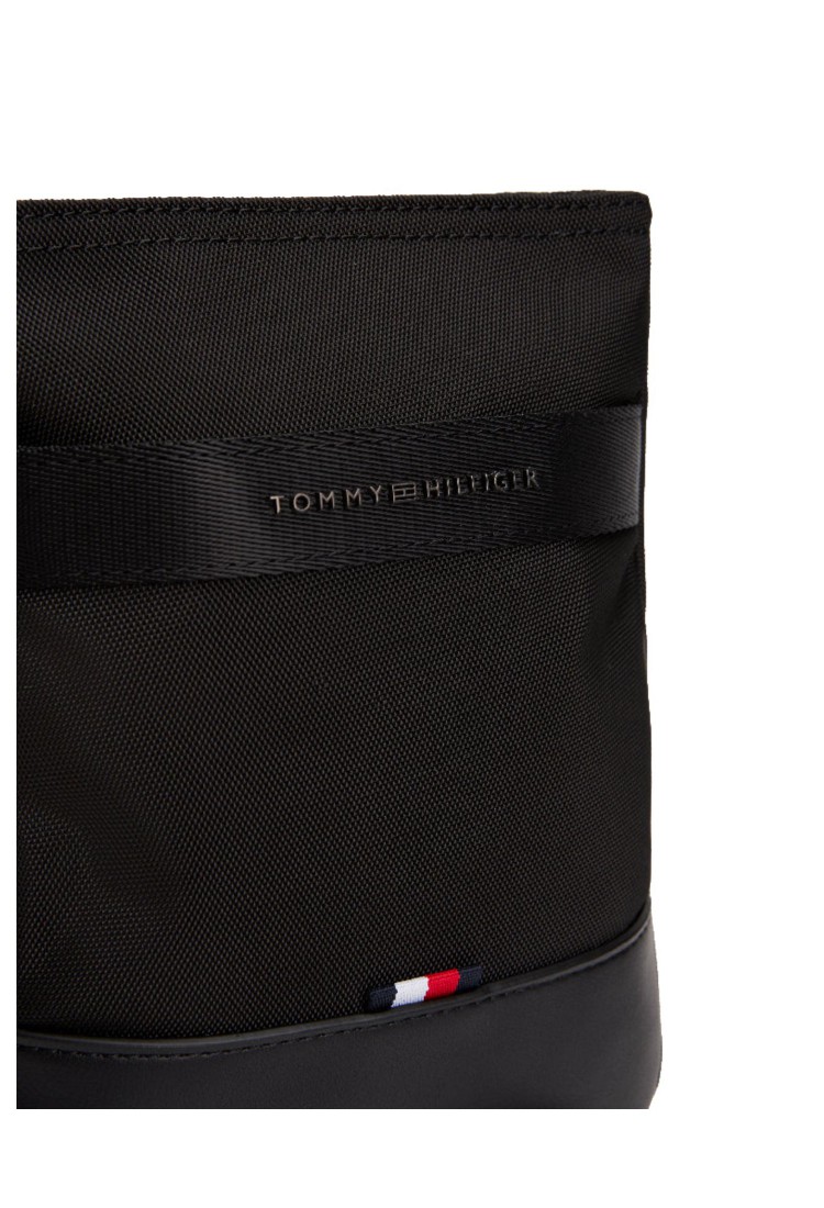 Τσαντάκι Ώμου Tommy Hilfiger Μαύρο 527018