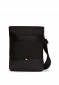 Tommy Hilfiger Black Shoulder Bag 527018 Tommy Hilfiger Black Shoulder Bag 527018
