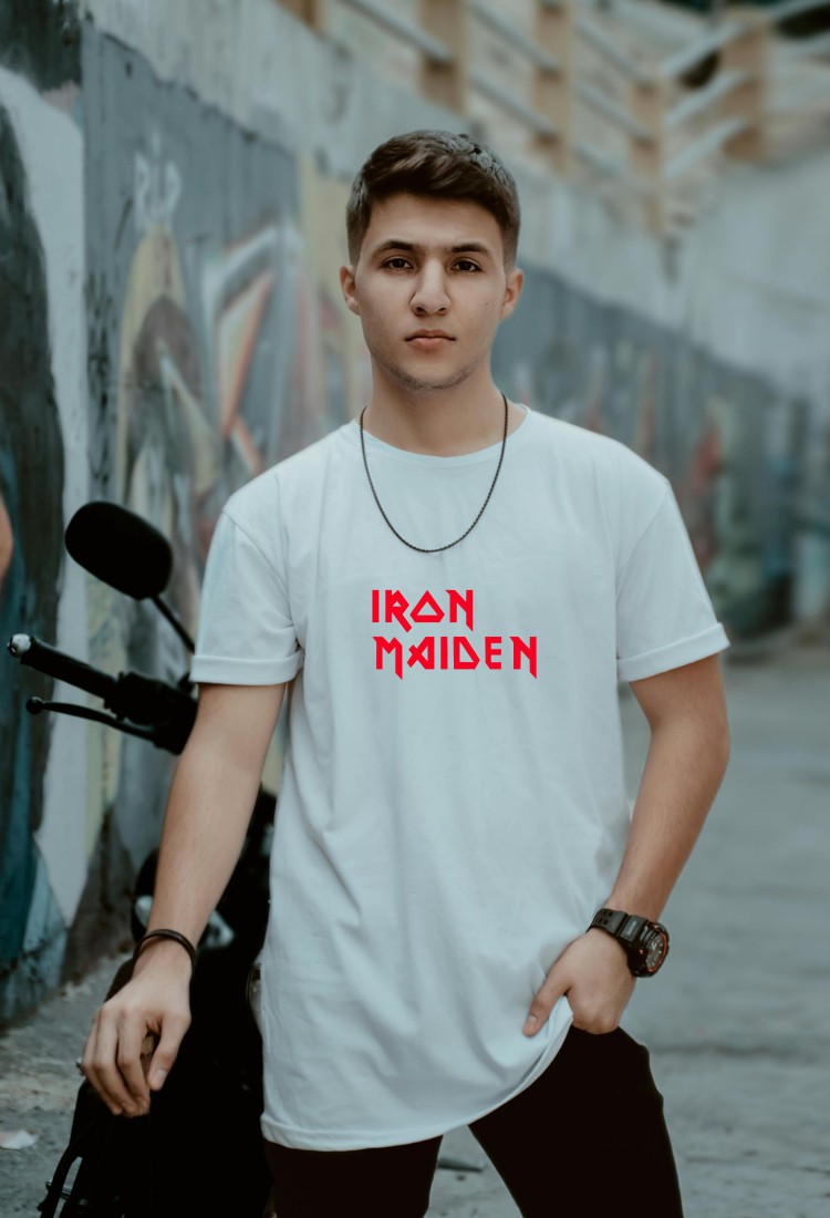Ανδρική Μπλούζα Κοντομάνικη Iron Maiden Με Κόκκινη Στάμπα IRON702
