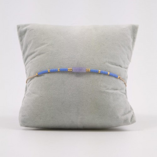 Handmade Bracelet with Blue Beads and Macramé Closure 527302-1