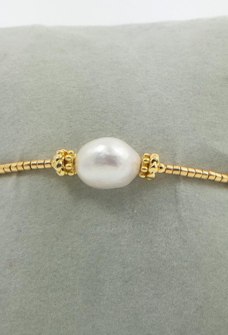 Women's Gold Makrame Bracelet With Natural Pearl and Gold Beads 527300-4