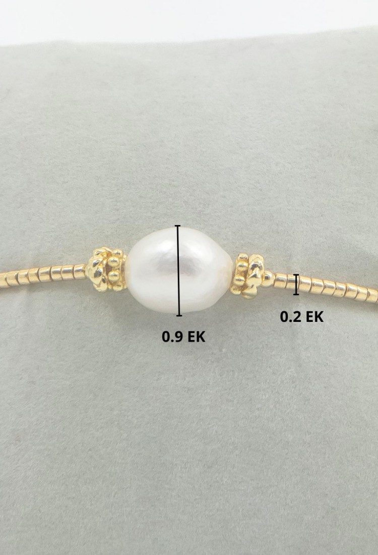 Women's Gold Makrame Bracelet With Natural Pearl and Gold Beads 527300-4