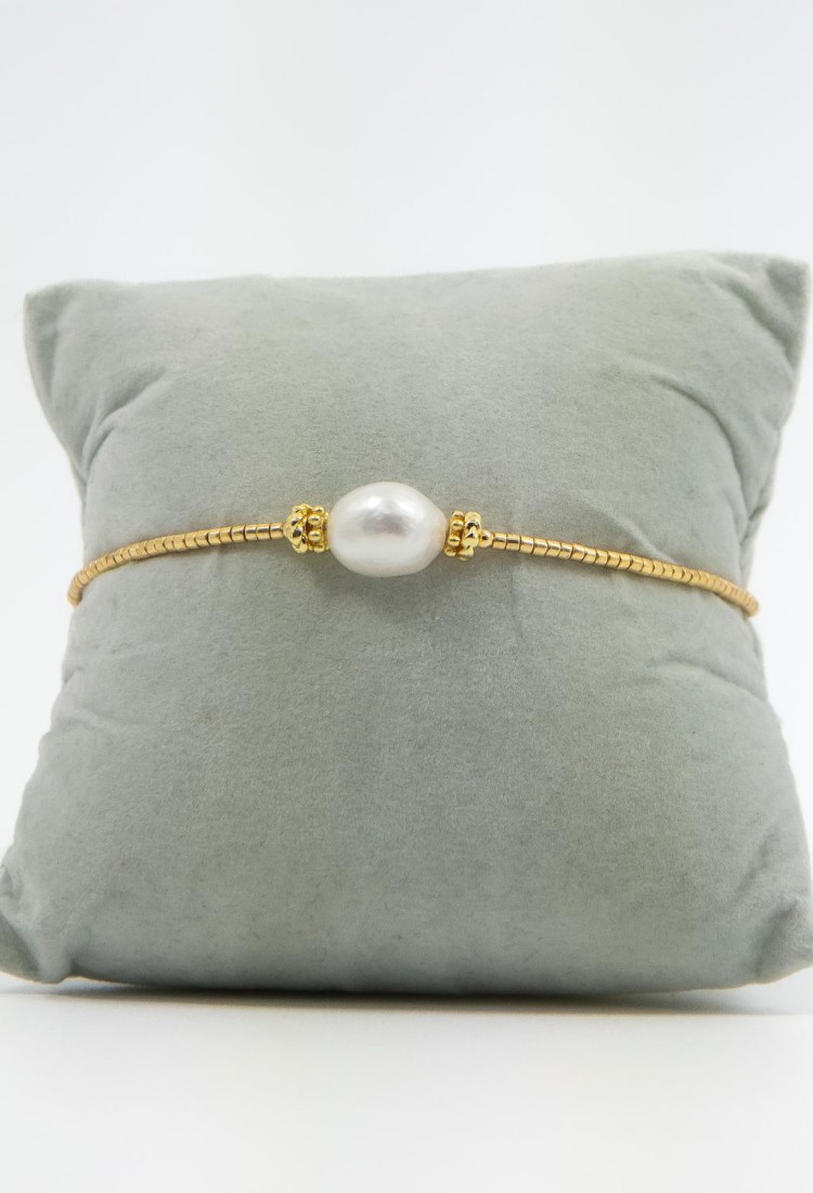 Women's Gold Makrame Bracelet With Natural Pearl and Gold Beads 527300-4