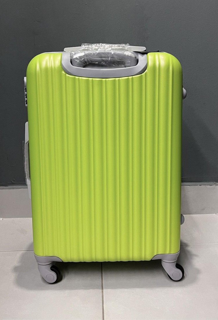 Medium Hard Shell Suitcase 66×41×25cm with 4 Wheels and Security Lock G000373-7