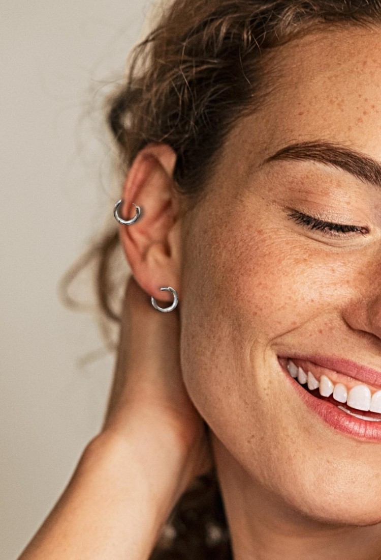 Women’s Stainless Steel Single Hoop Earring 527349