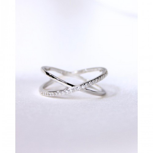 Women's Silver Crossover Ring With Shiny Stones 527364