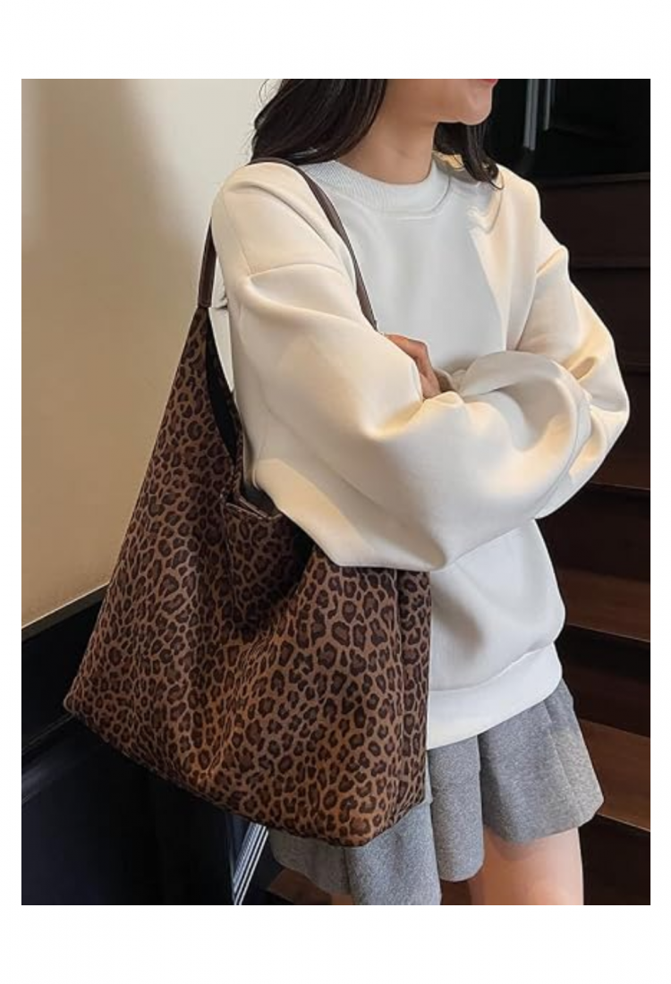 Women's Leopard Print Shoulder Bag 527586 Women's oversized leopard print shoulder bag 527586