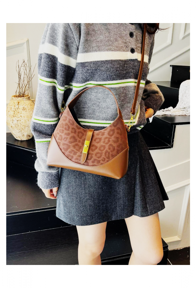 Women's leopard style shoulder and crossbody bag 527542