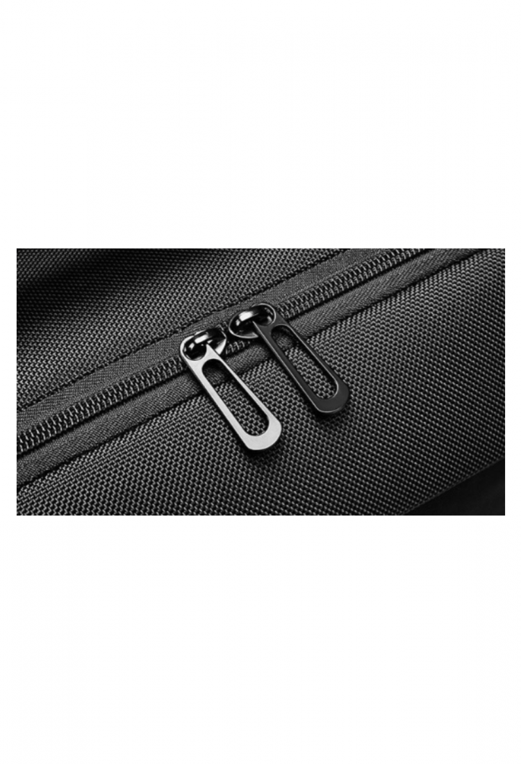 Anti-theft laptop backpack with USB charging port 527643