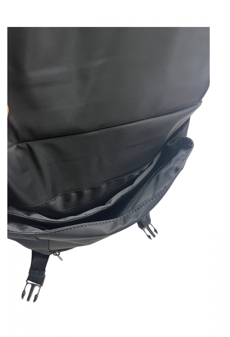 Black anti-theft backpack with front zip pocket 527642