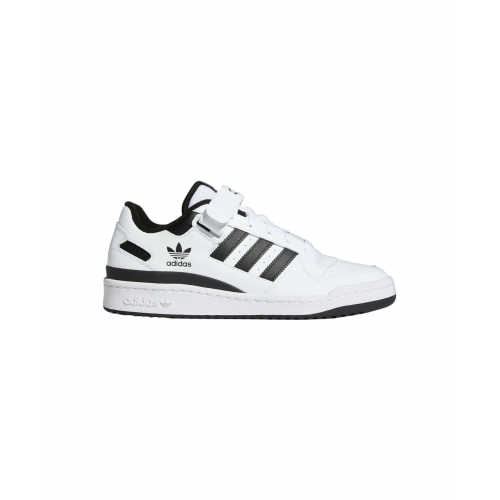  Παπούτσια Adidas APA606