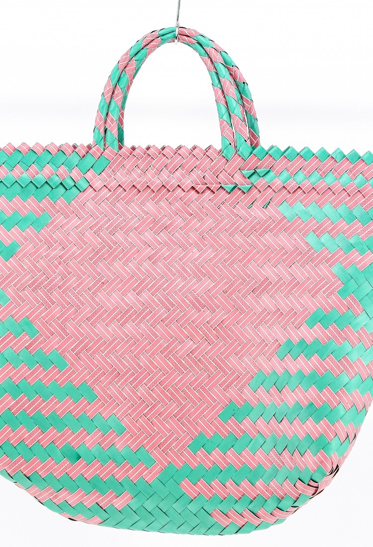 Synthetic straw beach bag