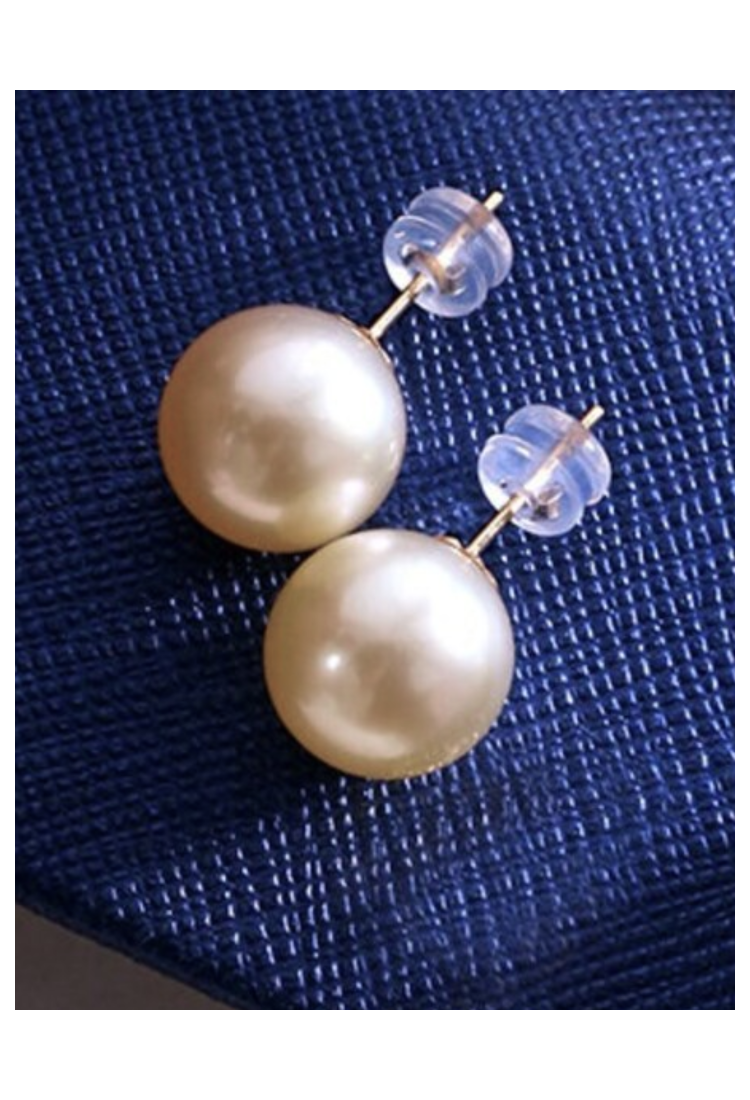Pearl Stud Earrings WER312